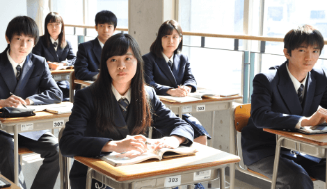 「高等学校」のイメージ画像