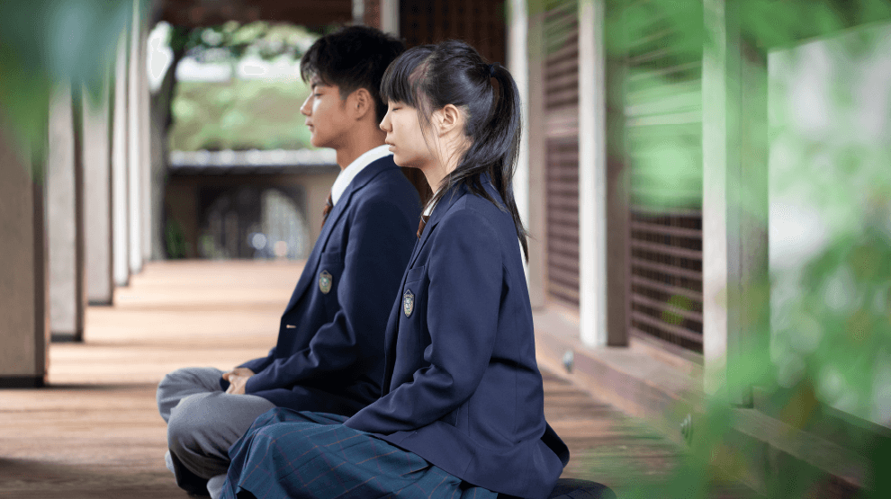 「学園の紹介」背景画像
